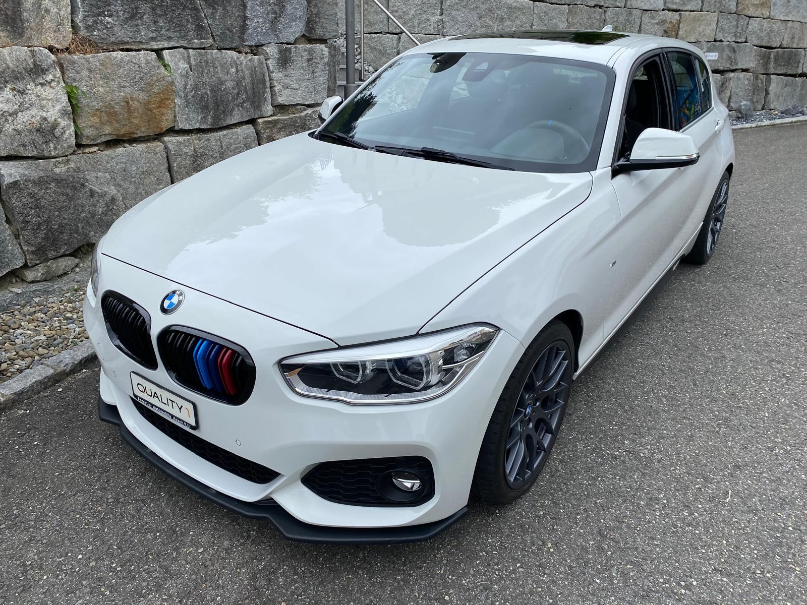 BMW 125i M Sport-image-0