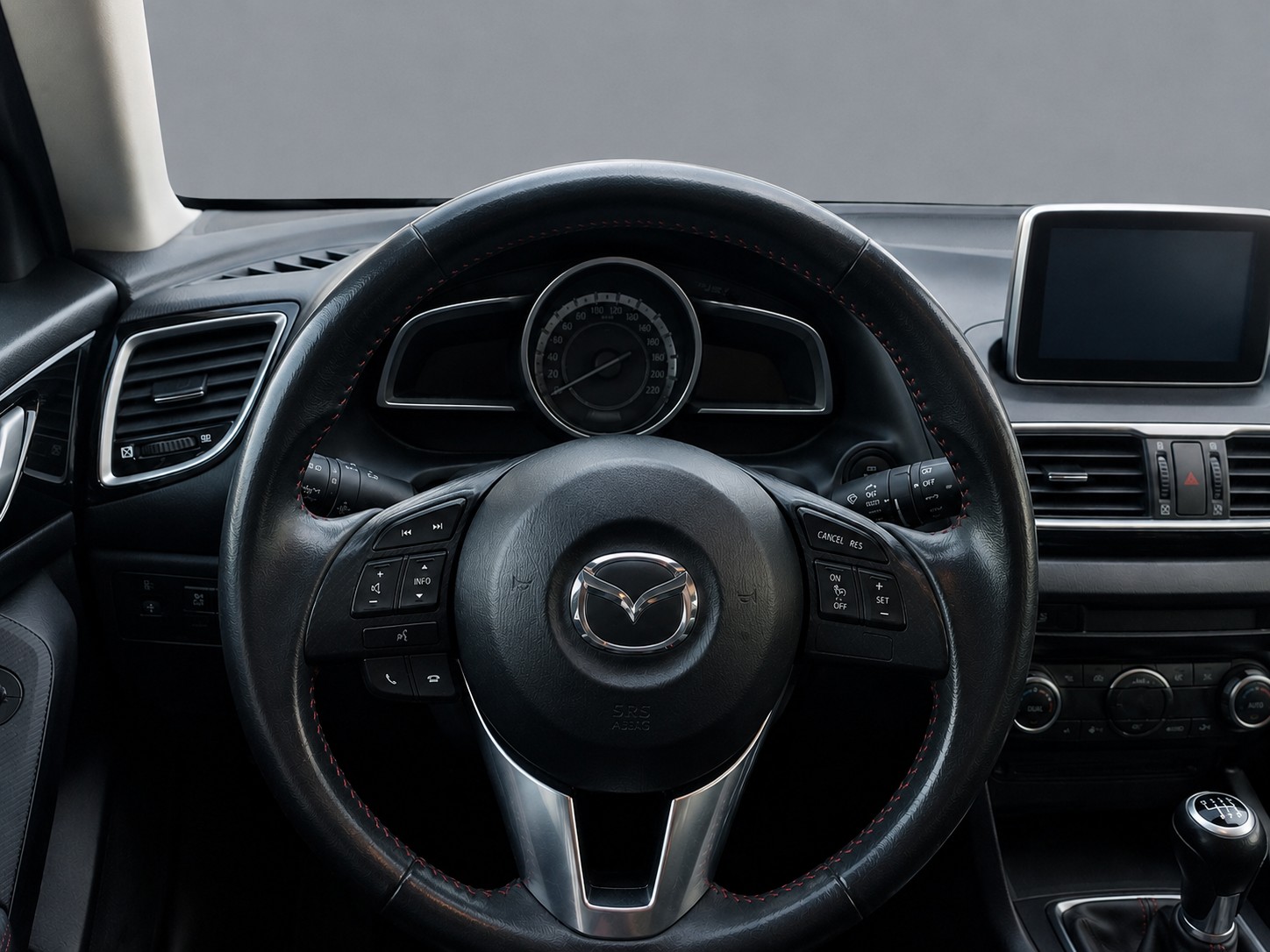MAZDA 3 1.5 16V Ambition-image-11