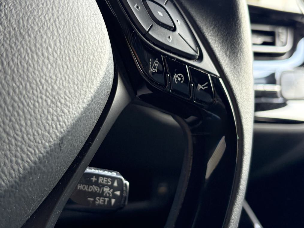 TOYOTA C-HR 1.8 HSD CVT Trend-image-4