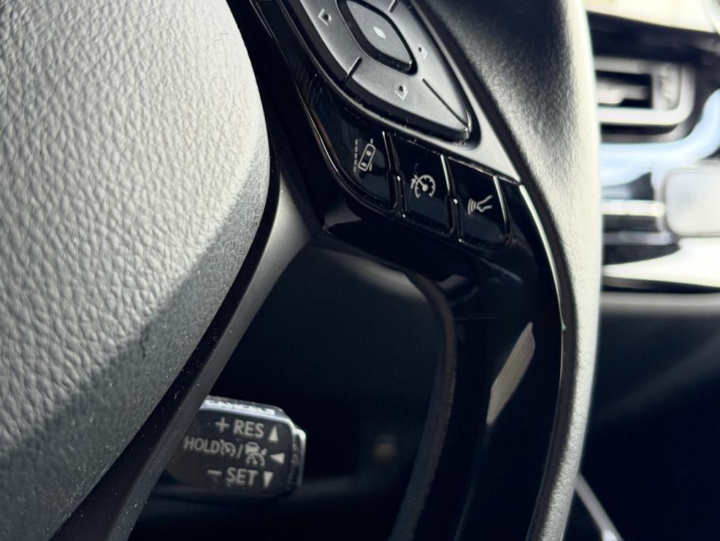 TOYOTA C-HR 1.8 HSD CVT Trend-image-4