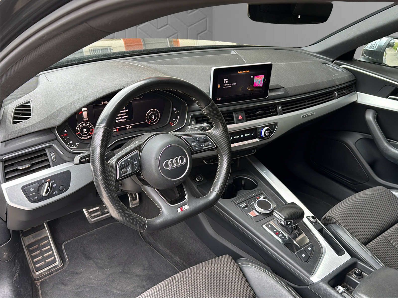 AUDI A4 Avant 2.0 TFSI Sport quattro S-tronic-image-11