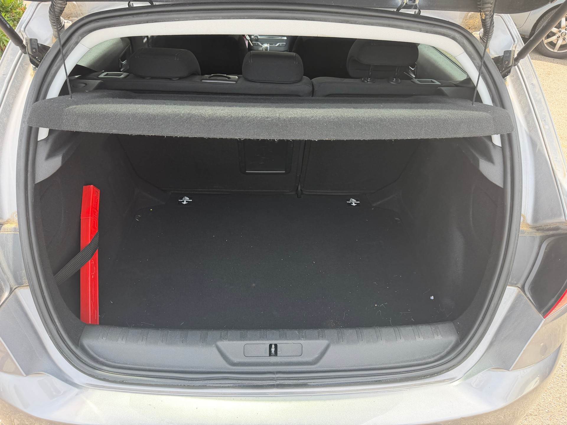 PEUGEOT 308 1.2 THP Style-image-11