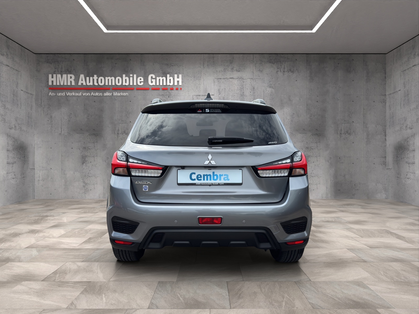 MITSUBISHI ASX 2.0 Diamond 4WD Automat-image-5