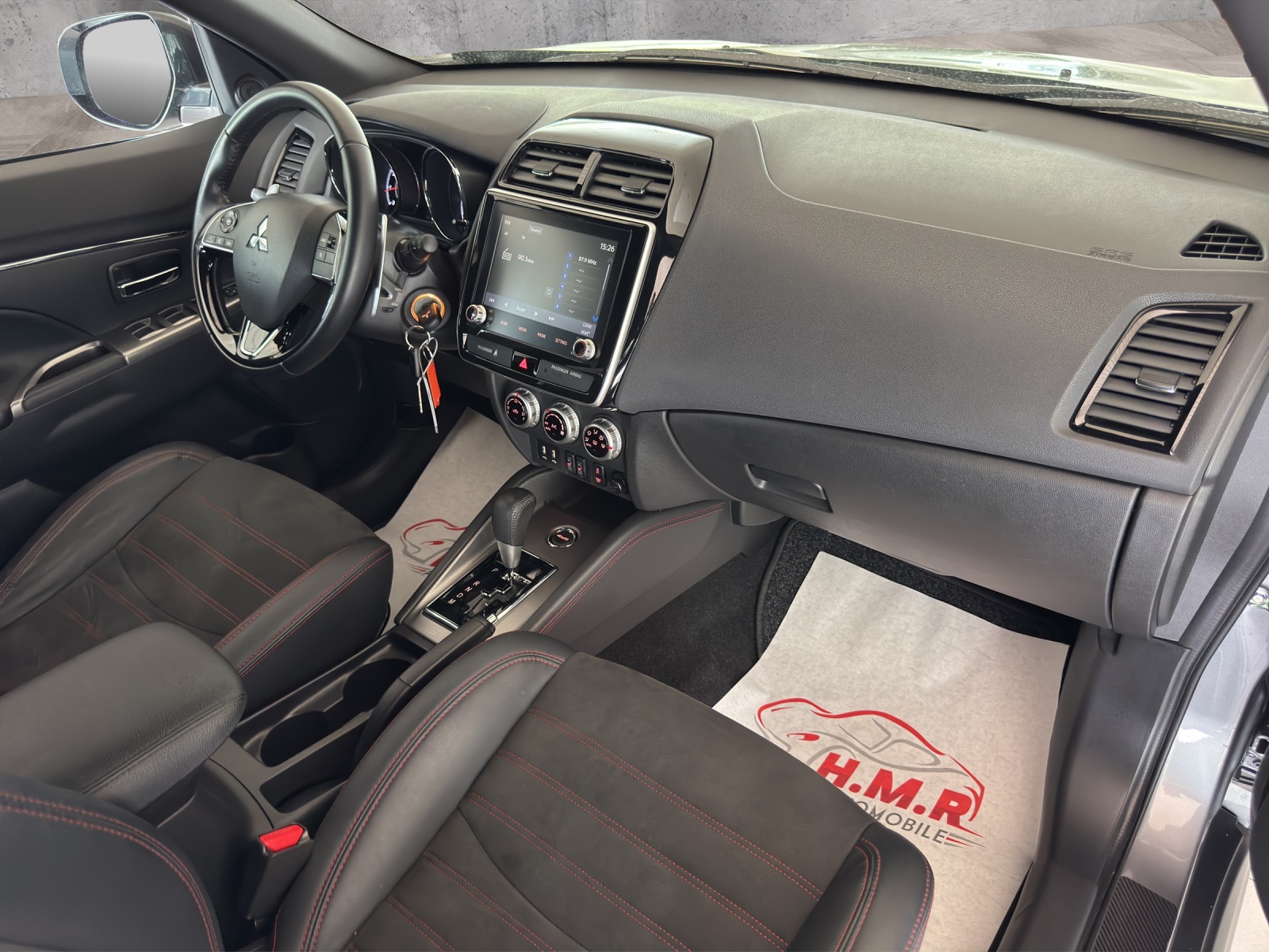 MITSUBISHI ASX 2.0 Diamond 4WD Automat-image-12