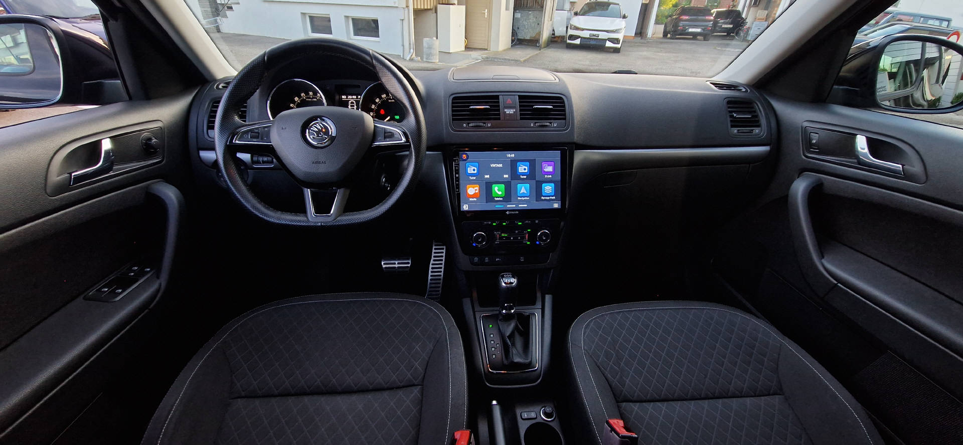 SKODA Yeti 2.0 TDI 150 Ambition 4x4 DSG-image-5