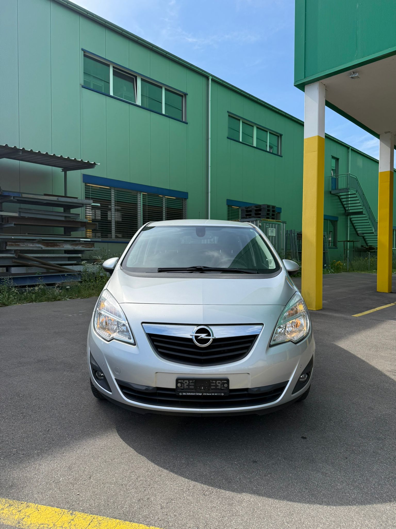 OPEL Meriva 1.4 Turbo Active Edition-image-1