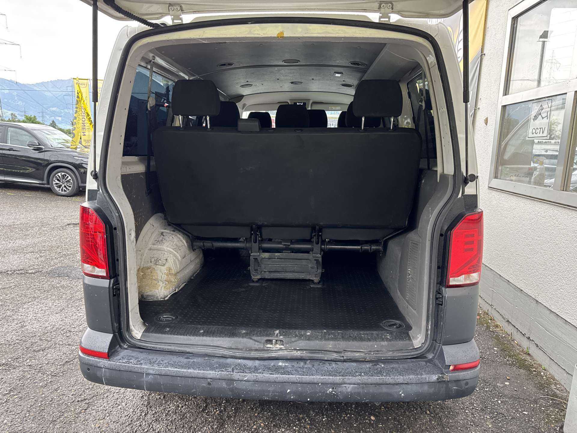 VW T6.1 Transporter 2.0 TDi Entry 9-Plätzer Top-Preis-image-8
