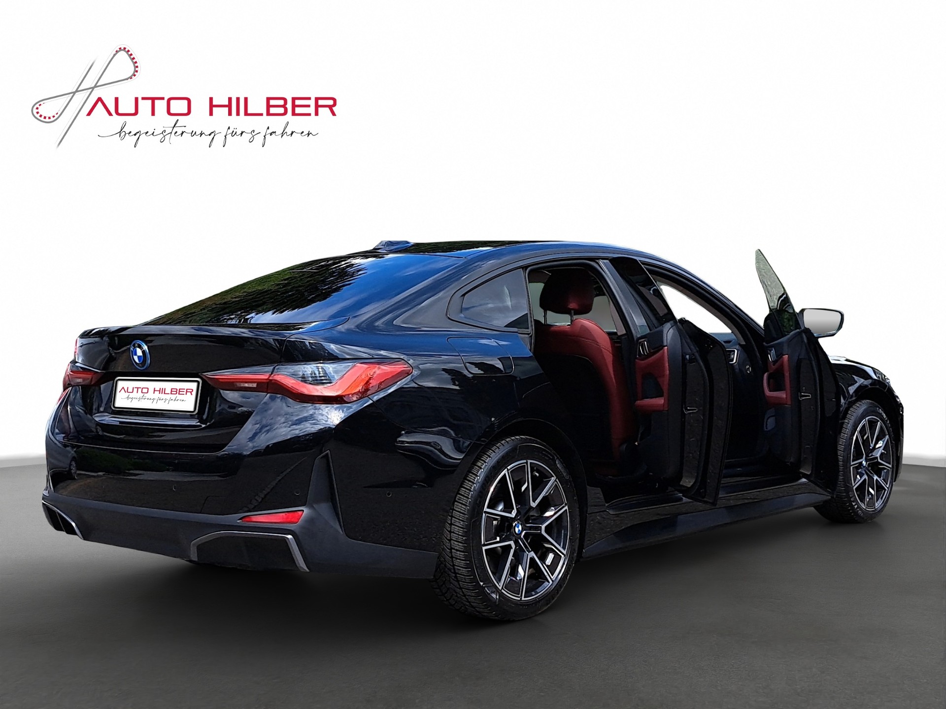 BMW i4 eDrive 40 *Anhängerkupplung*-image-6