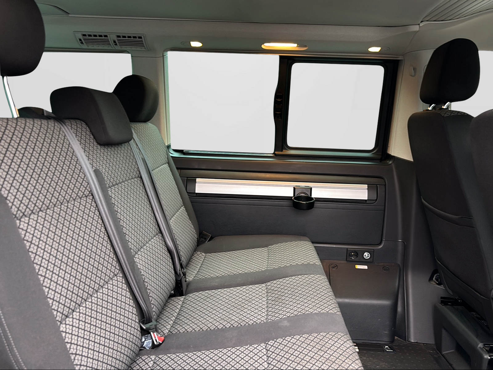 VW T6 California 2.0 Bi-TDI Beach Liberty 4Motion DSG-image-2