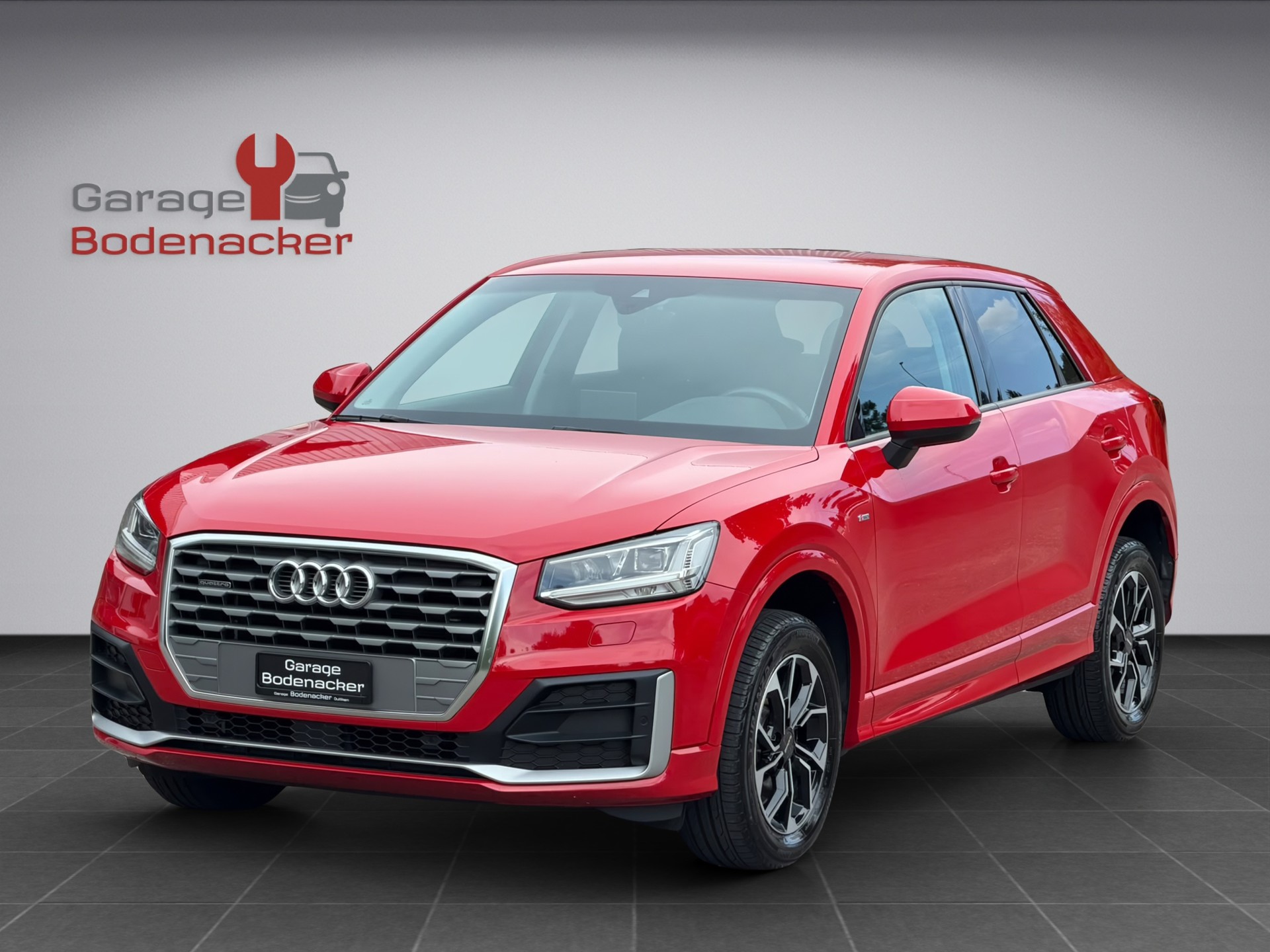 AUDI Q2 35 TDI Attraction quattro S-tronic * S Line * Diesel *-image-1