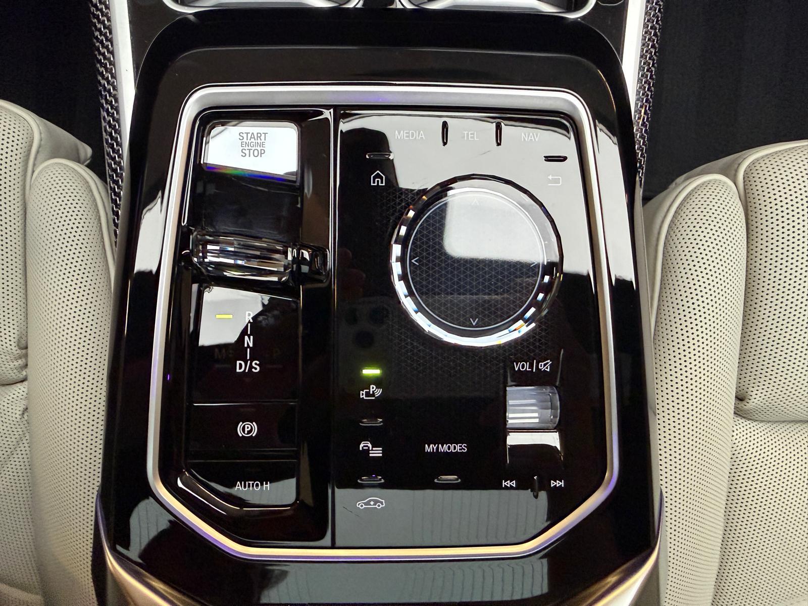 BMW 740d xDrive M-Sport-image-27