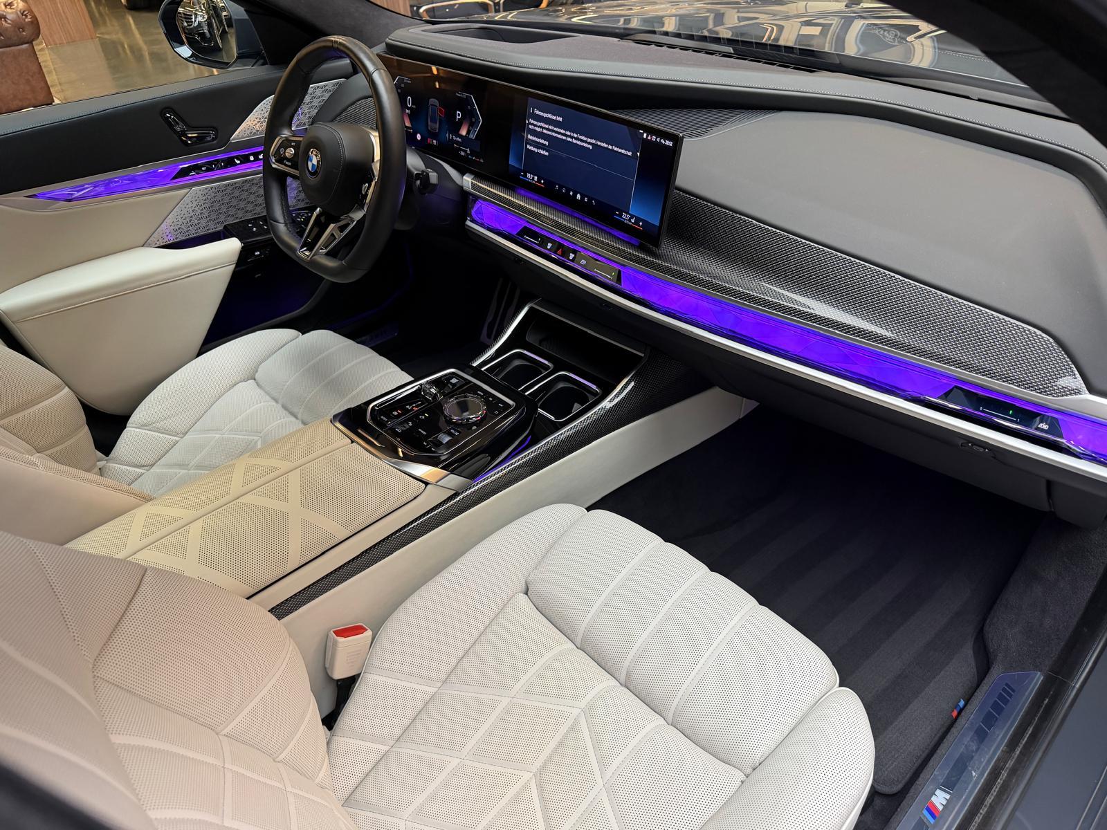 BMW 740d xDrive M-Sport-image-16
