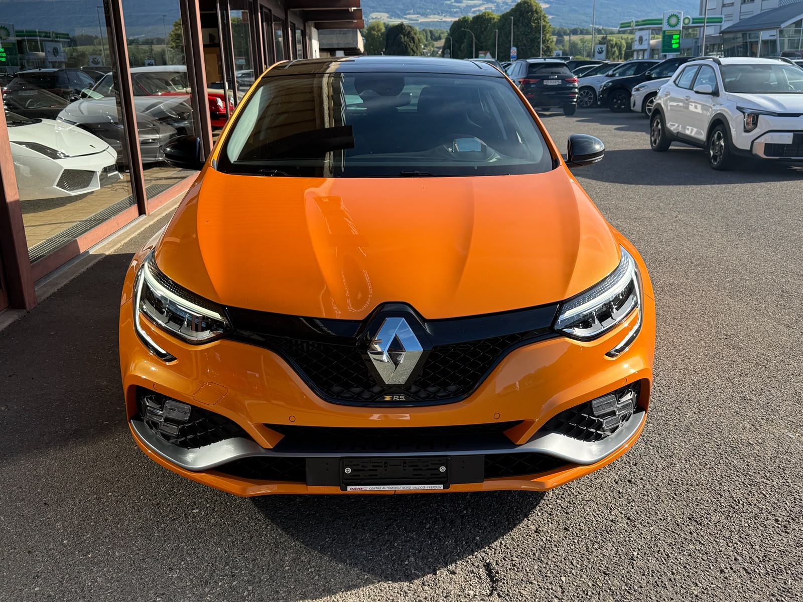 RENAULT Mégane Trophy 300 EDC-image-2