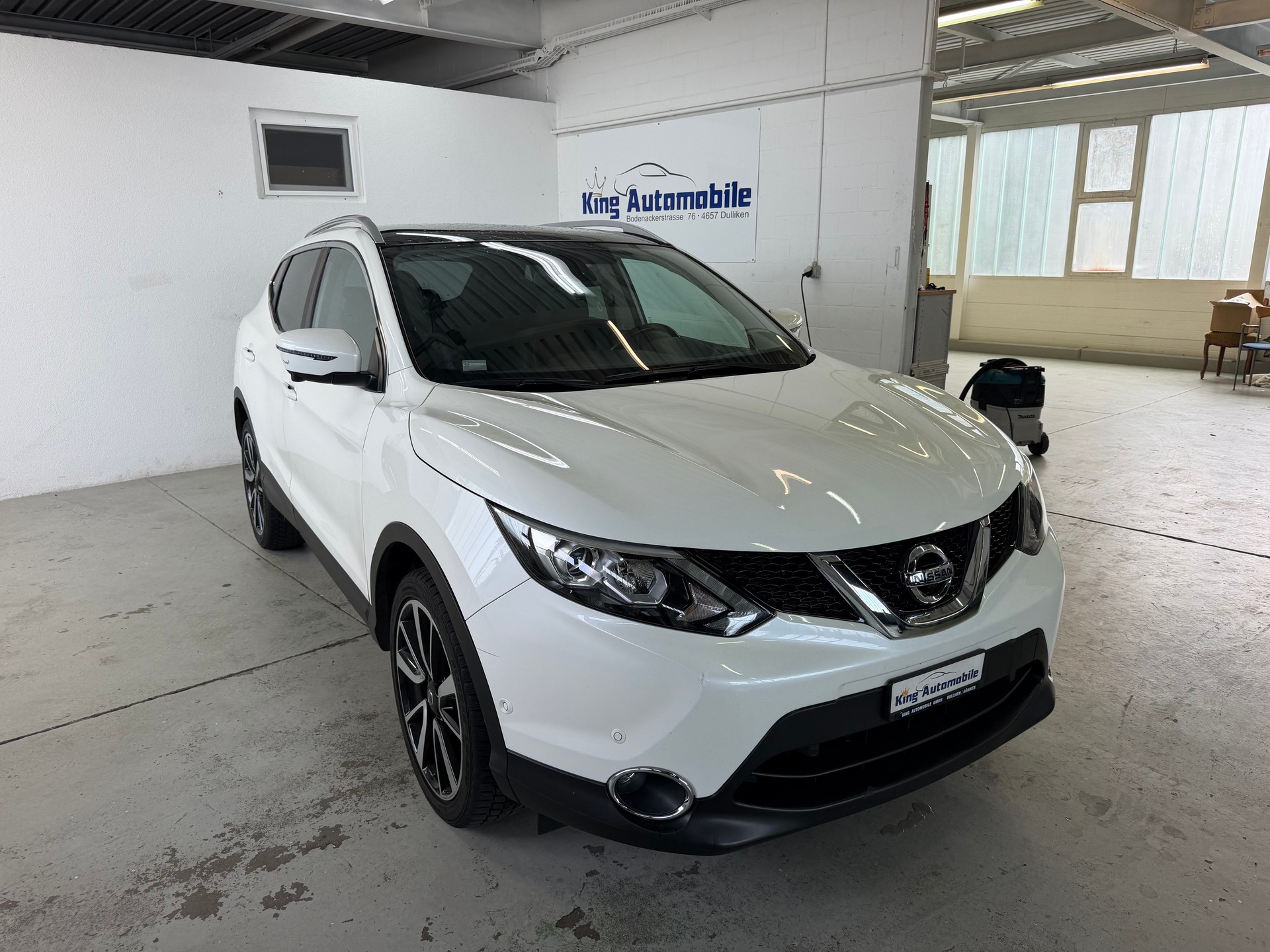 NISSAN Qashqai 1.2 DIG-T tekna Xtronic CVT | CH-Auto | 1-Hand | Frisch MFK | Ab Service-image-3