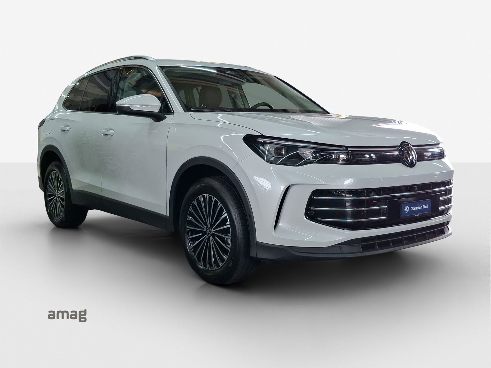 VW Tiguan 2.0 TSI DSG Elegance 4Motion-image-5