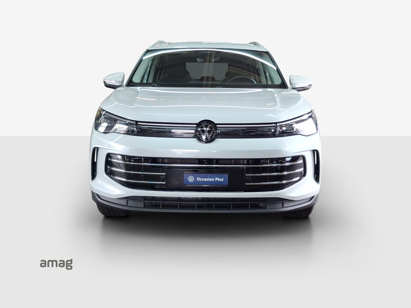 VW Tiguan 2.0 TSI DSG Elegance 4Motion-image-6
