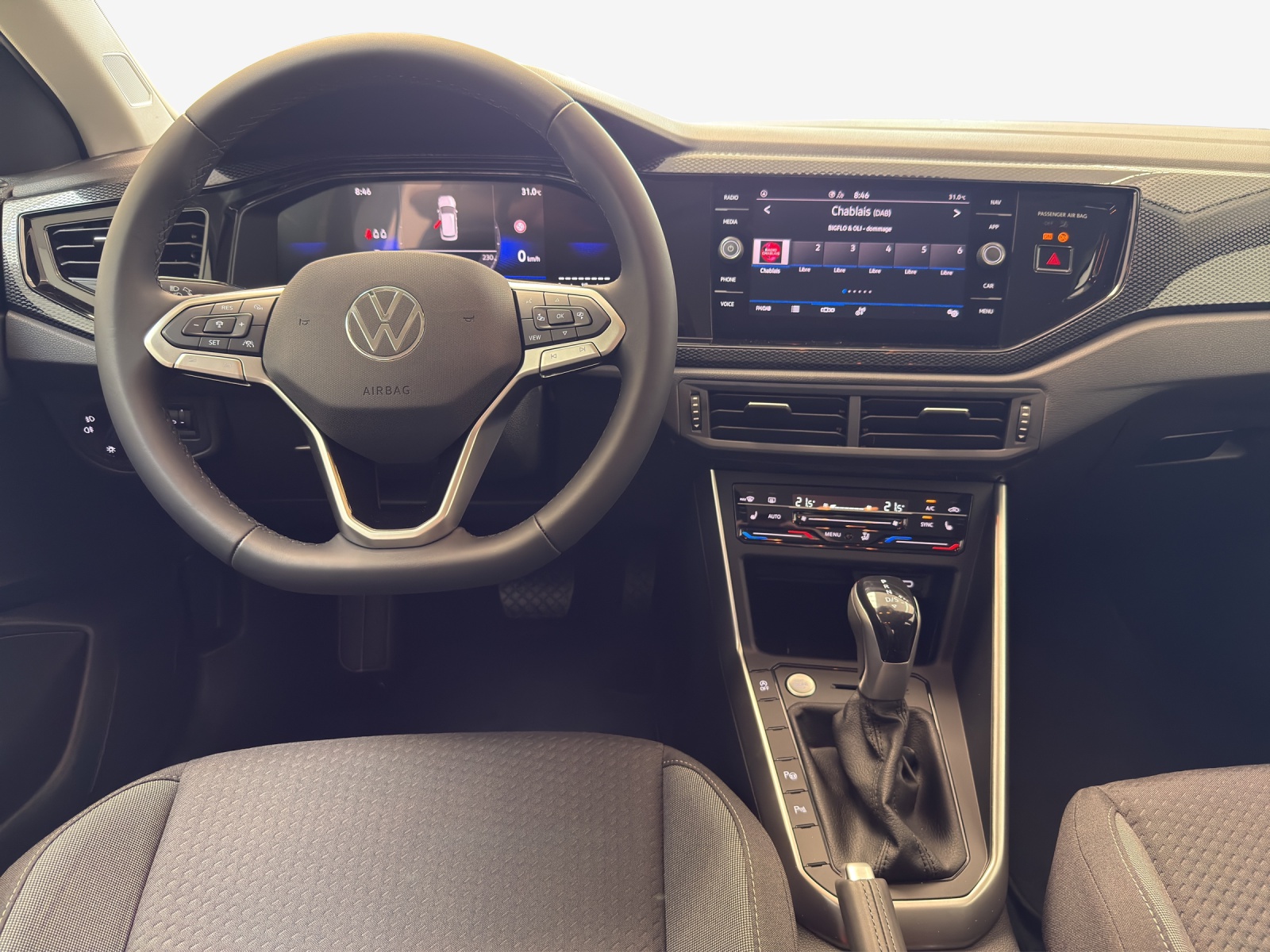 VW Polo 1.0 TSI Life DSG-image-8