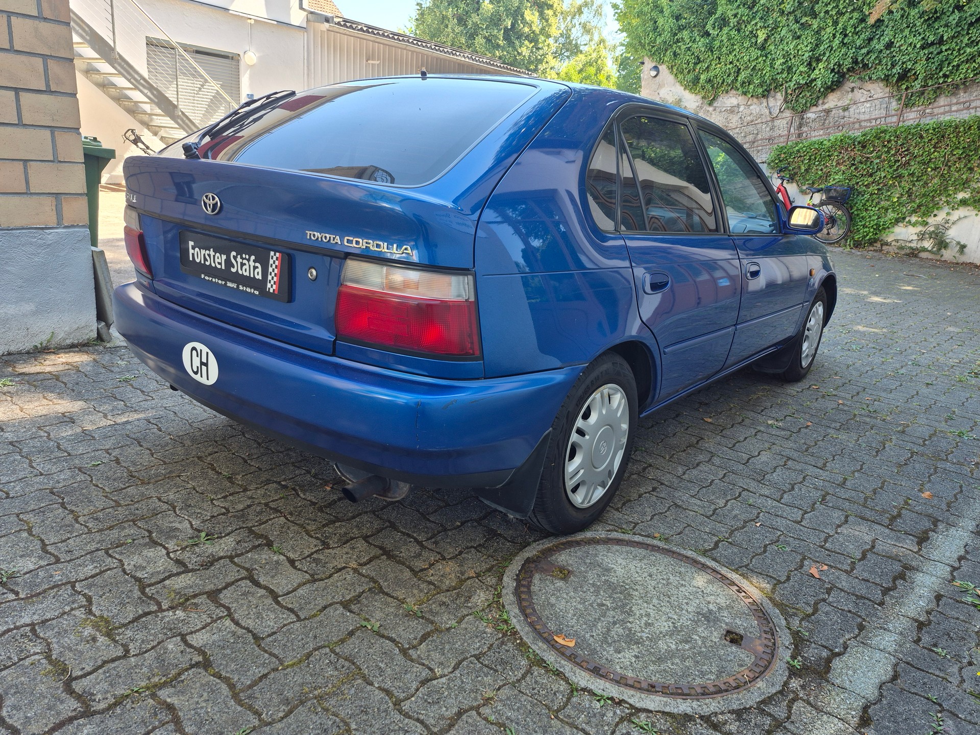 TOYOTA Corolla 1.6 XLi Brillant-image-4