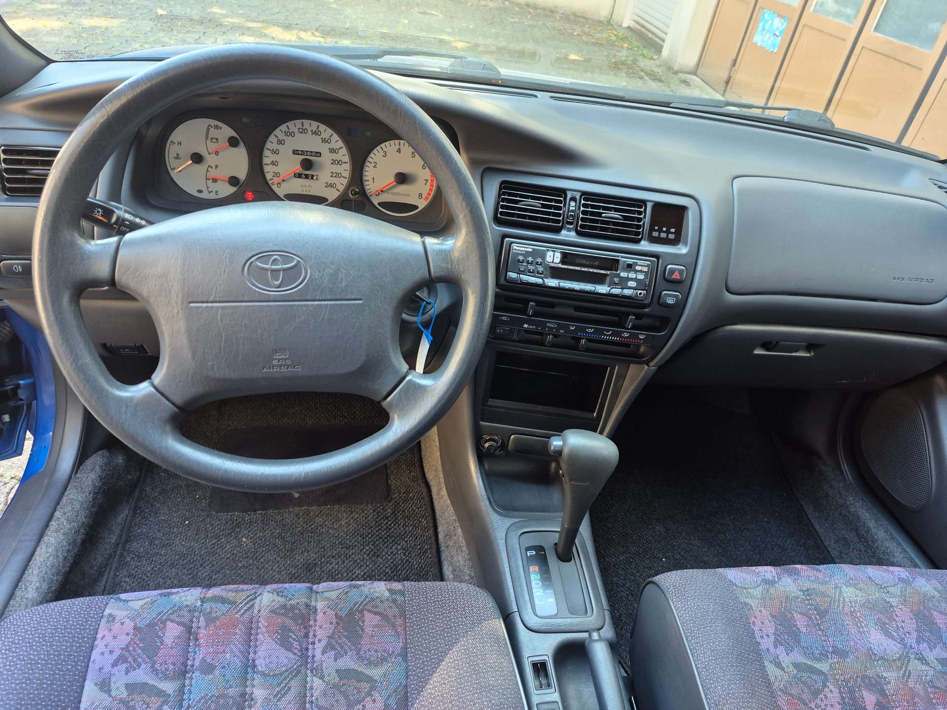 TOYOTA Corolla 1.6 XLi Brillant-image-6