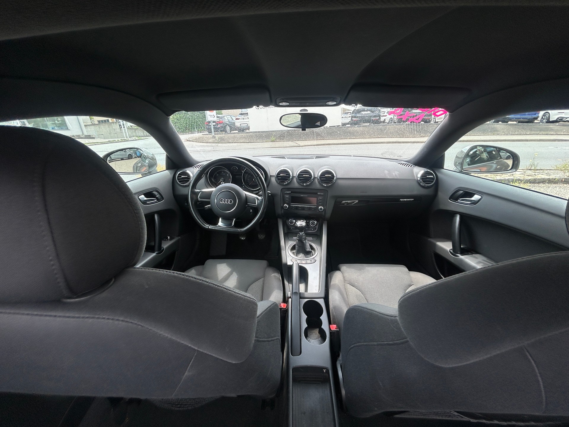 AUDI TT Coupé 2.0 TDI quattro-image-7