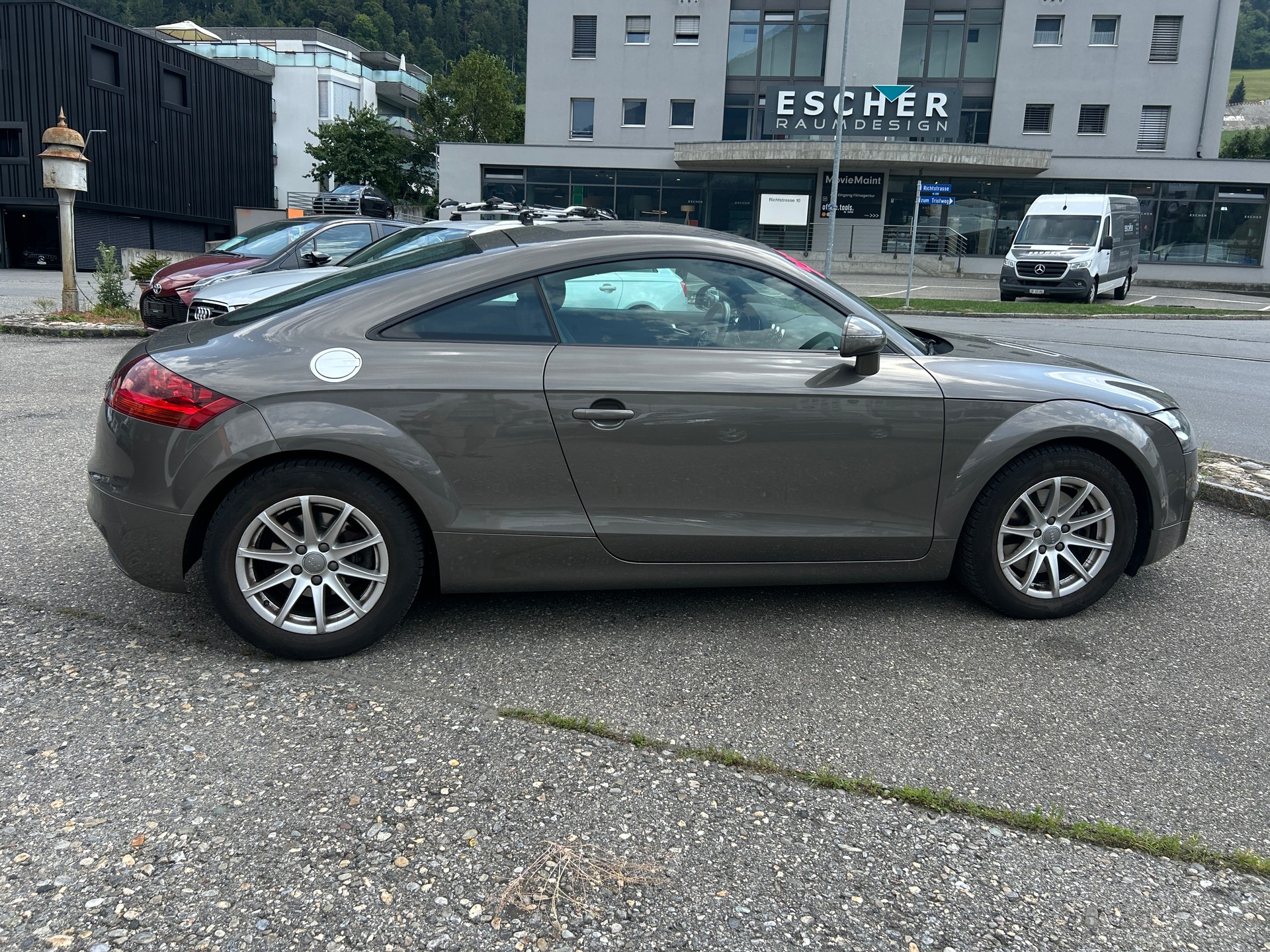 AUDI TT Coupé 2.0 TDI quattro-image-6