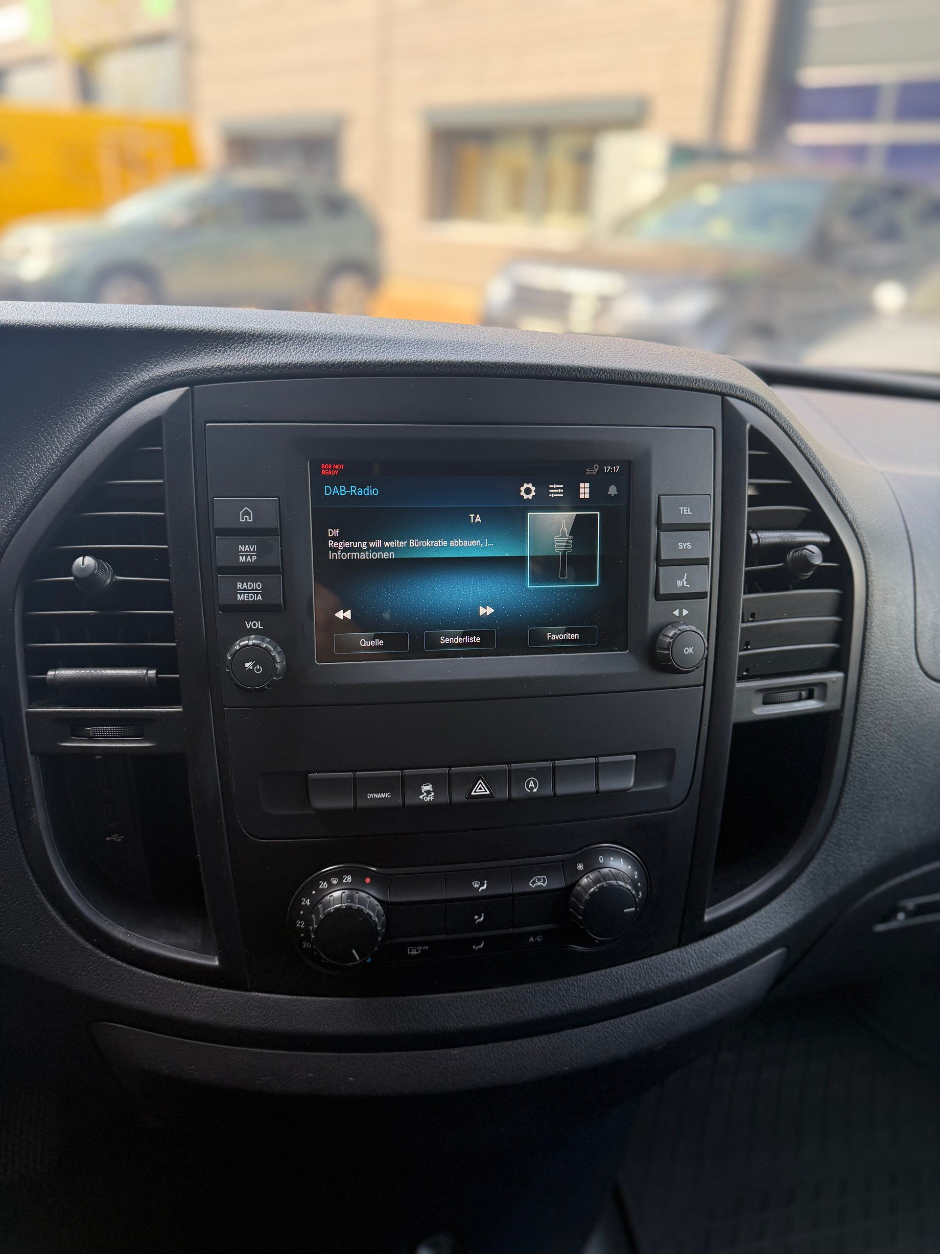 MERCEDES-BENZ PRO 114 ( 190 ps) ILS LED 9G TRONIC NAVI DAB+ V klasse-image-11