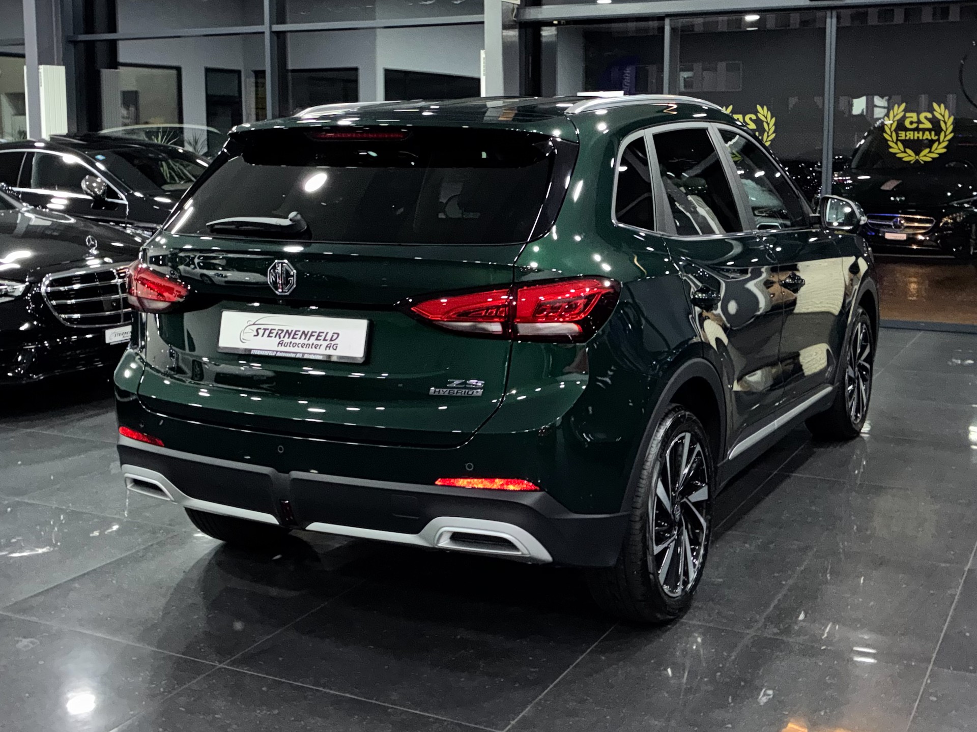 MG ZS 1.5 HEV Luxury-image-5