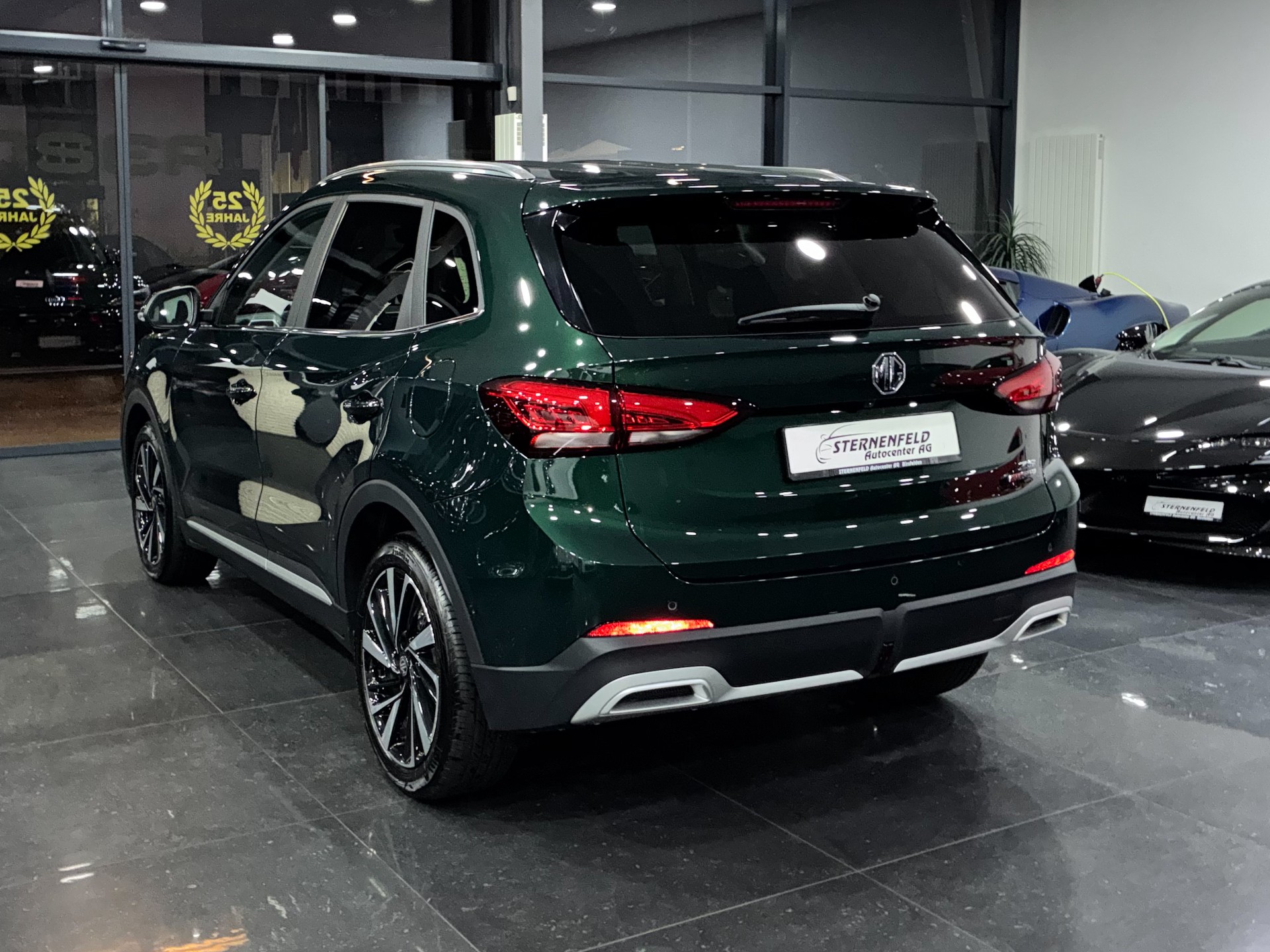 MG ZS 1.5 HEV Luxury-image-3