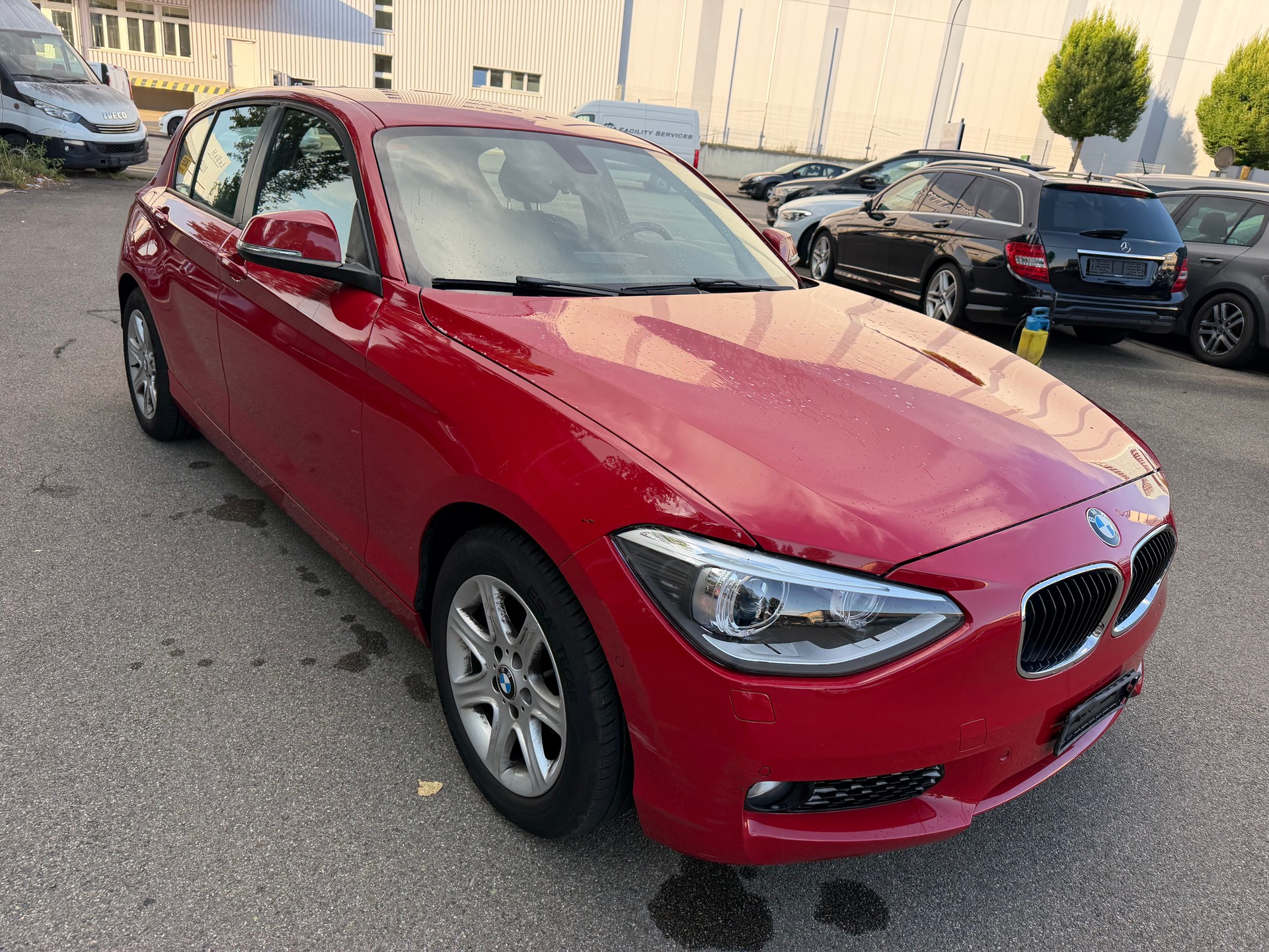 BMW 116i Urban Line Steptronic-image-2