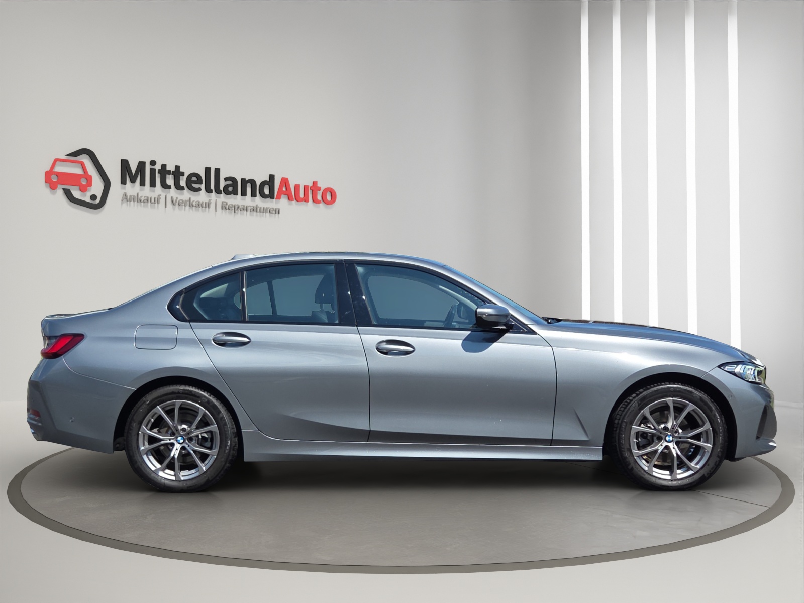 BMW 320d xDrive 48V Steptronic-showroom-element-3