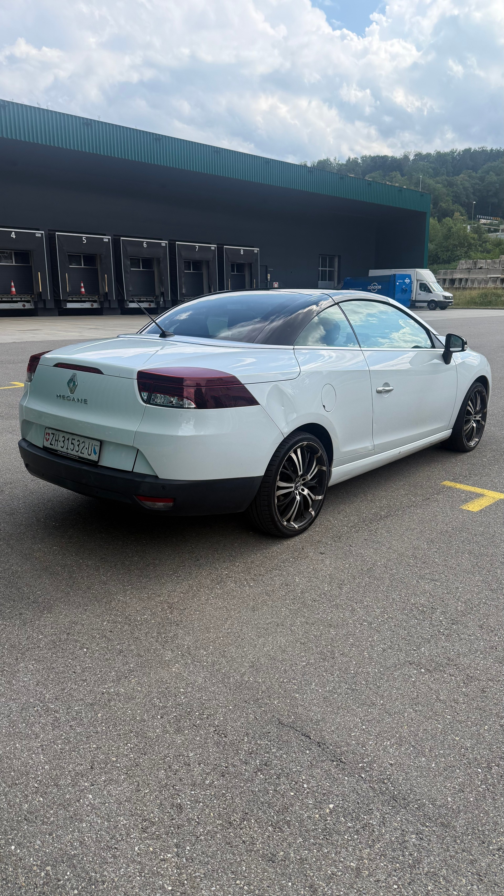 RENAULT Mégane CC 2.0 16V Dynamique CVT-image-4