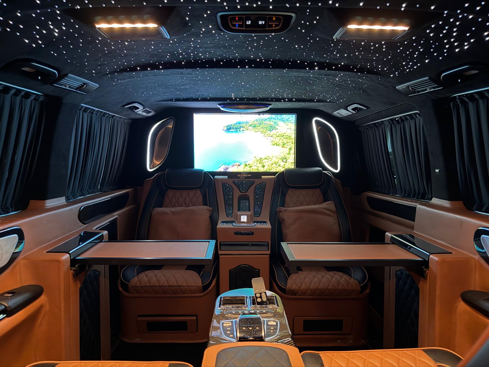 MERCEDES-BENZ V 250 d VIP Maybach extralang 4Matic 7G-Tronic-image-12