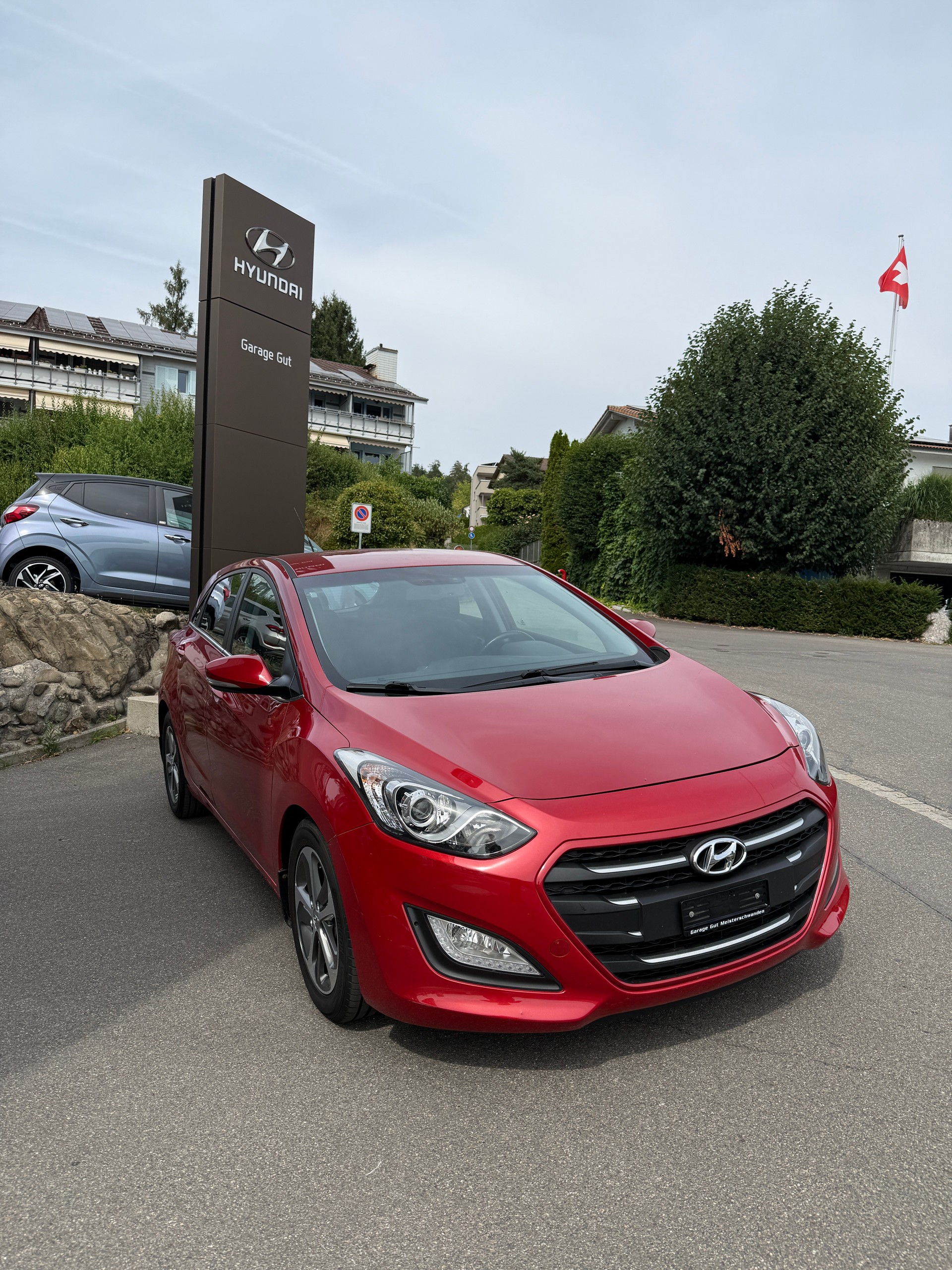 HYUNDAI i30 1.6 GDI Automatic-image-0