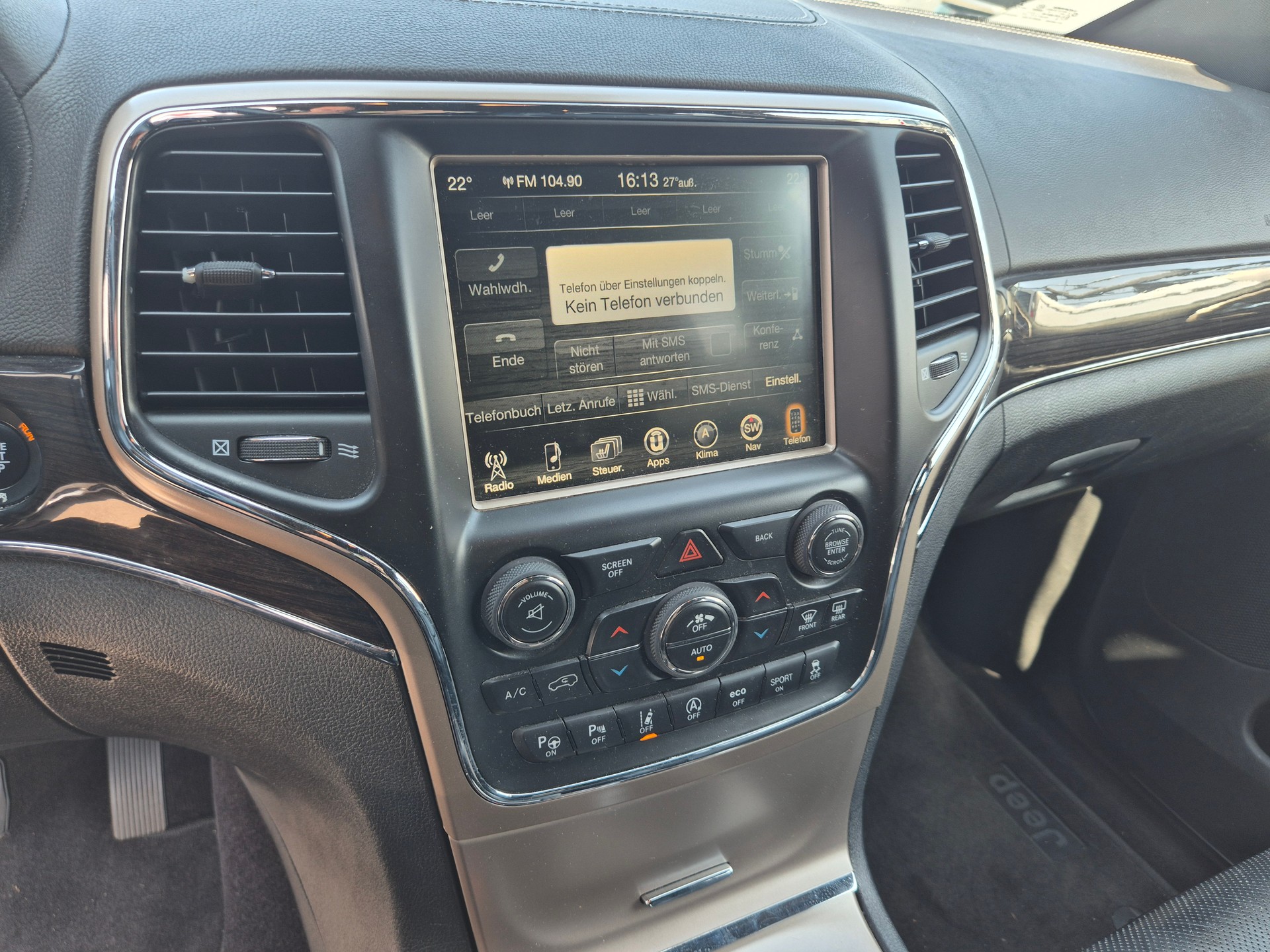 JEEP Grand Cherokee 3.0 CRD Limited Automatic-image-8