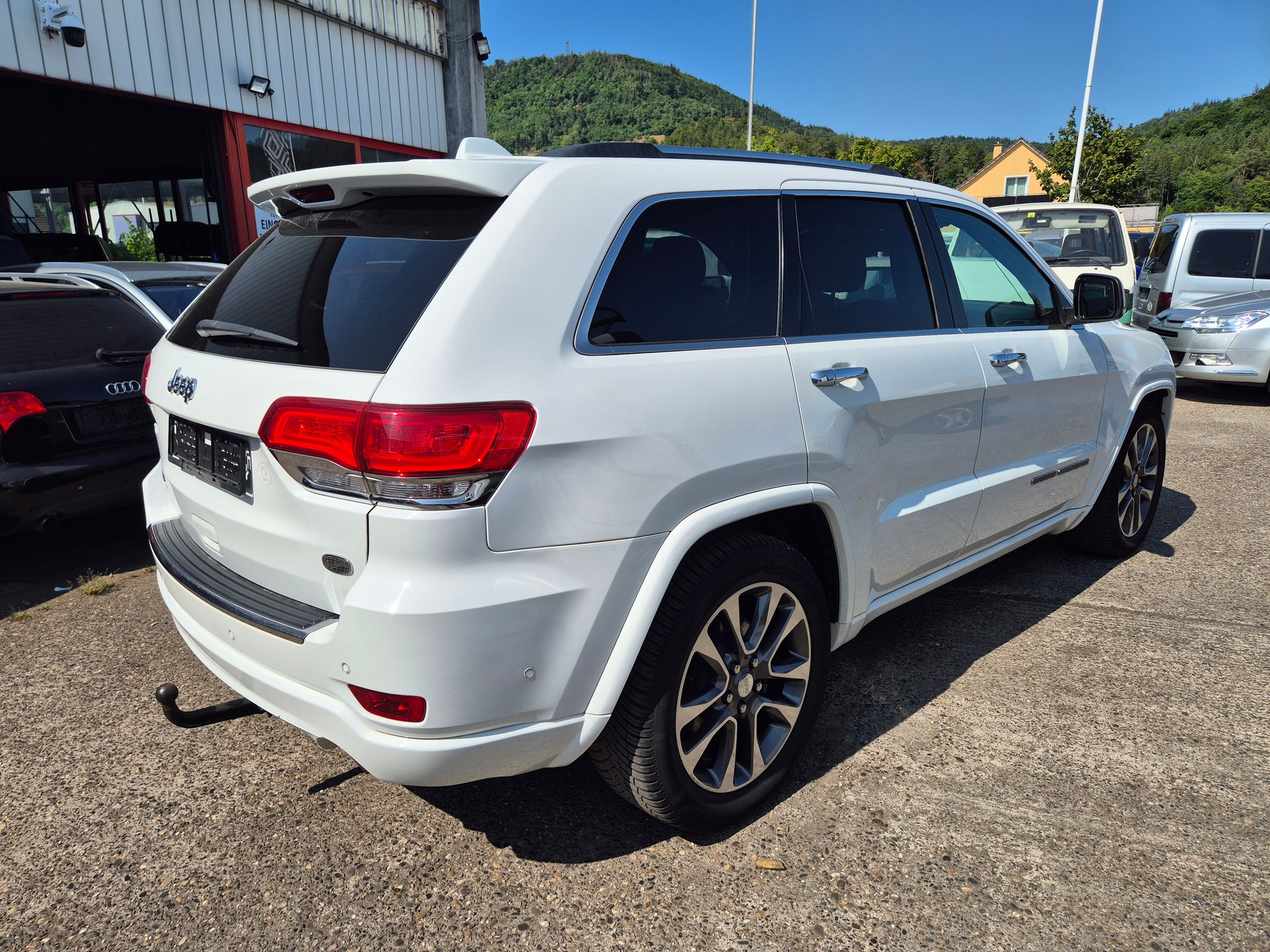 JEEP Grand Cherokee 3.0 CRD Limited Automatic-image-4