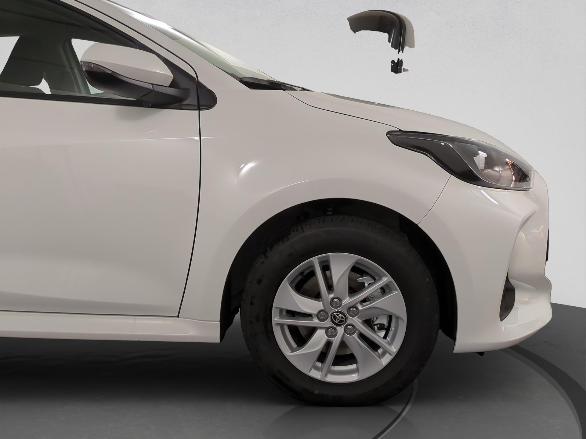 TOYOTA Yaris 1.5 Comfort e-CVT-image-17