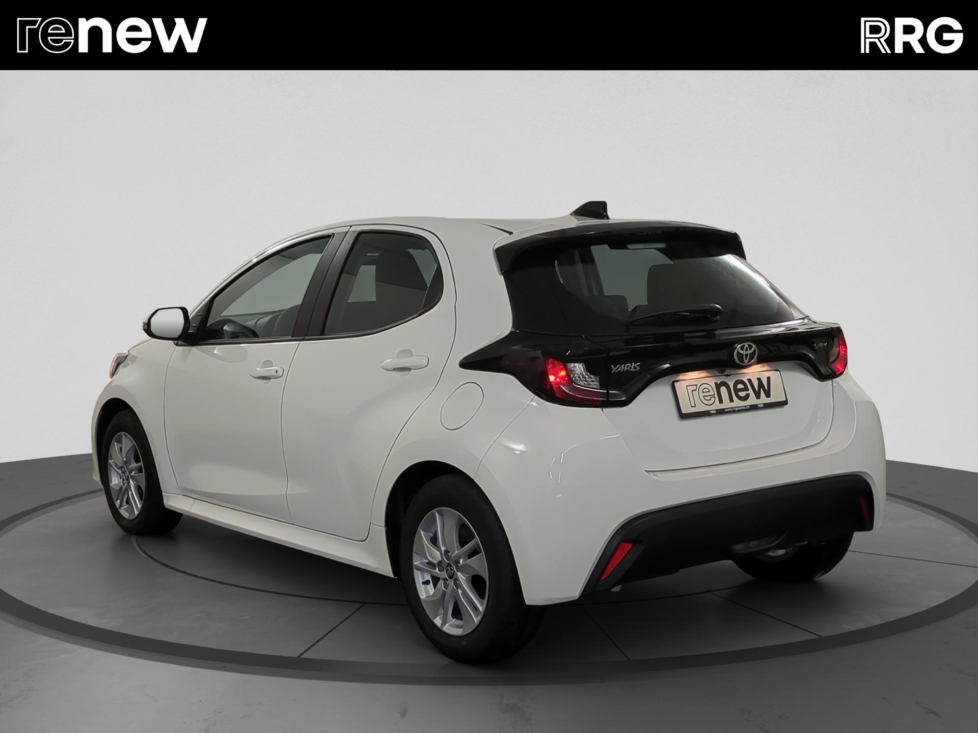 TOYOTA Yaris 1.5 Comfort e-CVT-image-4