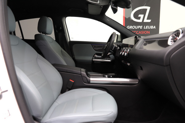 Image MERCEDES-BENZ GLA-200 GLA 200 7G-DCT