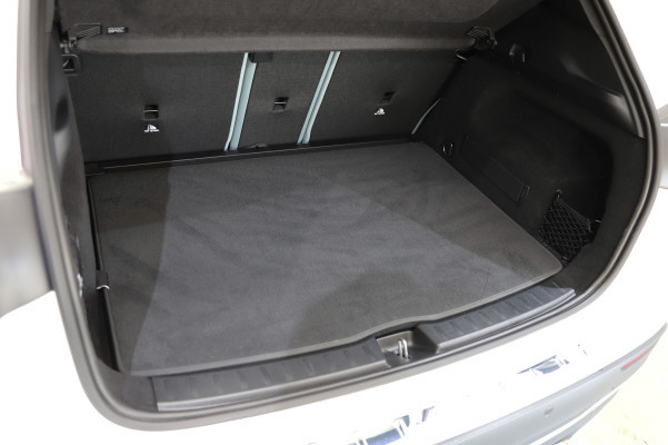 Image MERCEDES-BENZ GLA-200 GLA 200 7G-DCT
