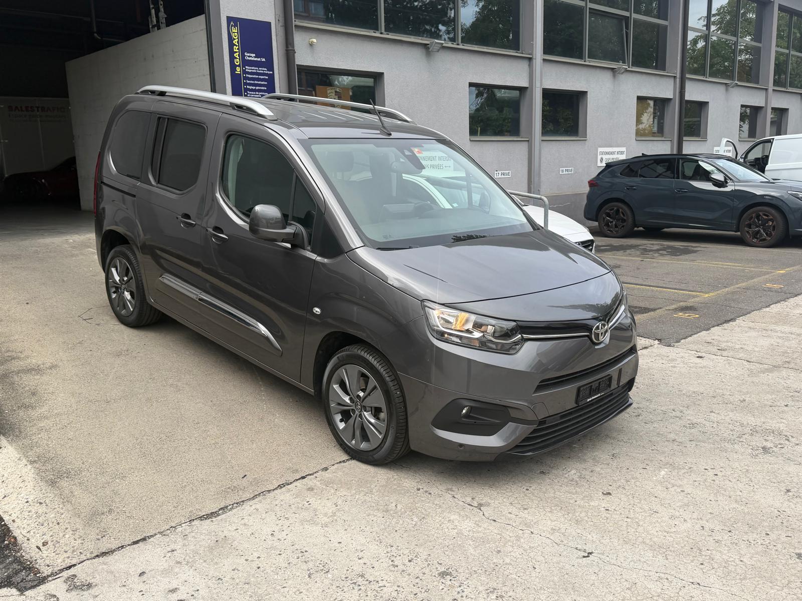 TOYOTA Proace City Verso 1.2 Trend Medium Automatik-image-5