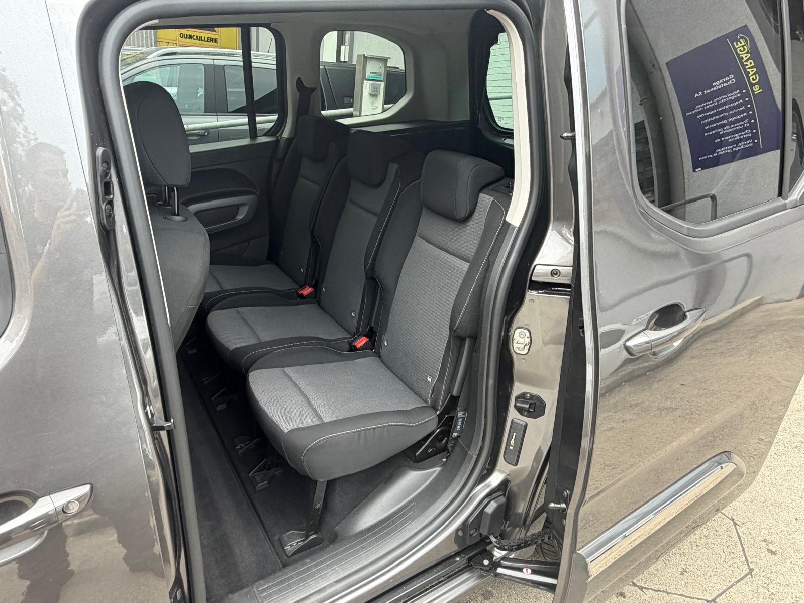 TOYOTA Proace City Verso 1.2 Trend Medium Automatik
