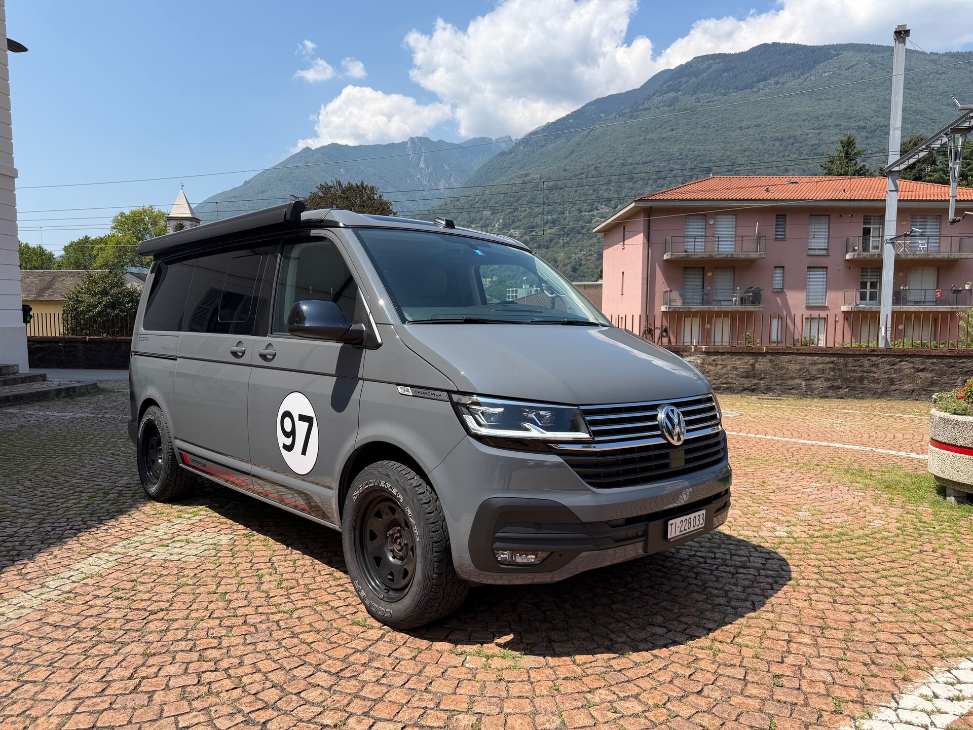 VW T6.1 California 2.0 TDI Ocean Edition Liberty DSG-image-0