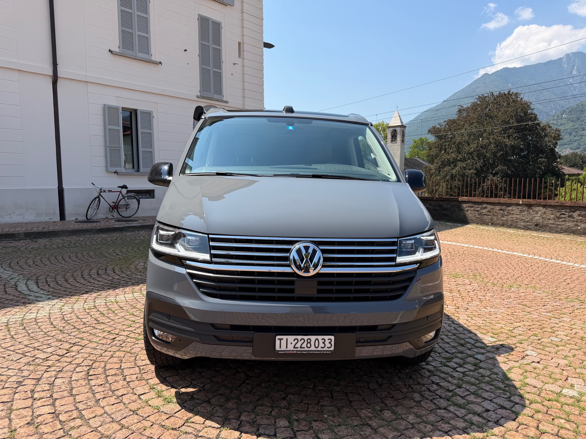VW T6.1 California 2.0 TDI Ocean Edition Liberty DSG-image-1