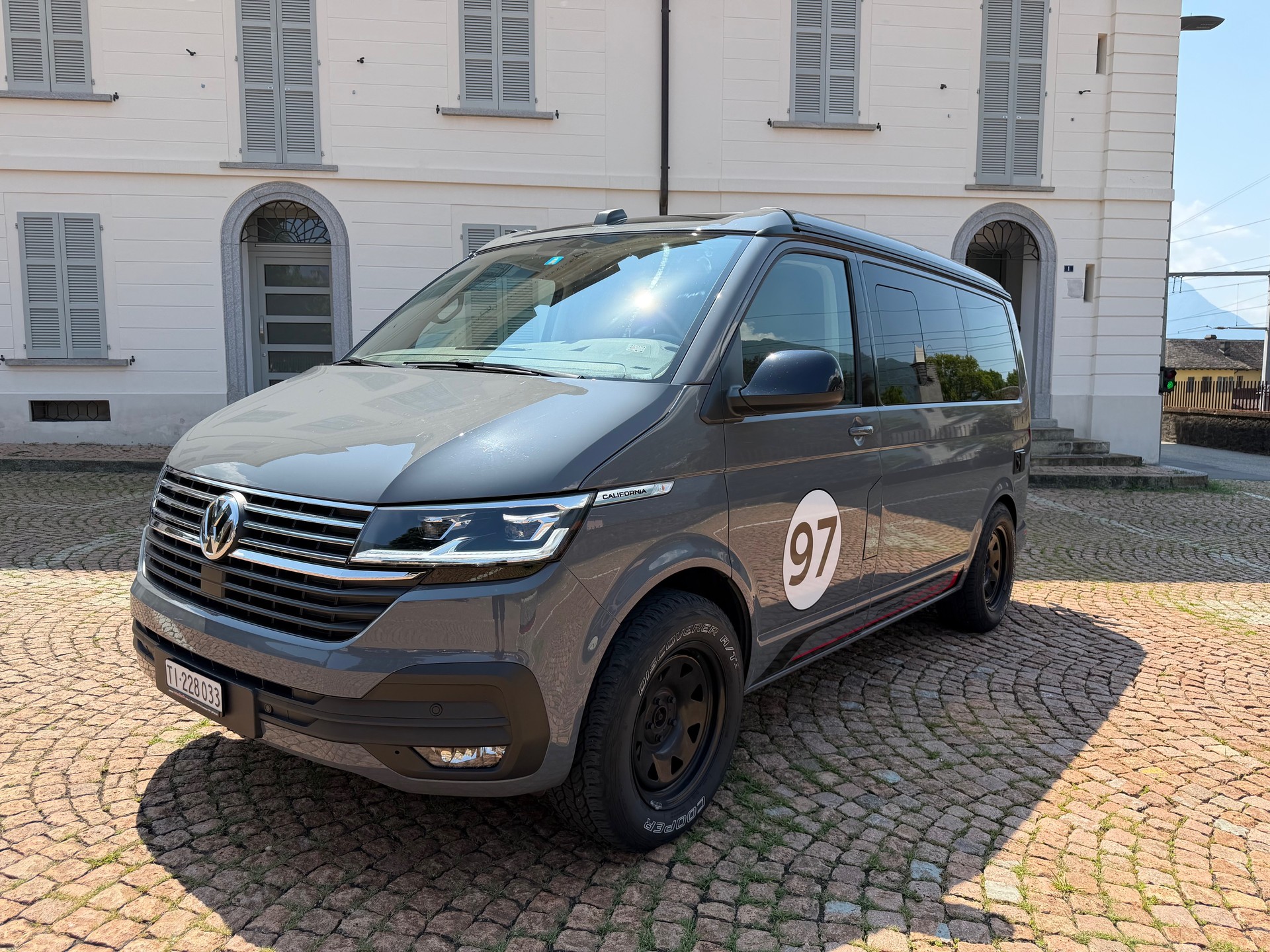 VW T6.1 California 2.0 TDI Ocean Edition Liberty DSG-image-7