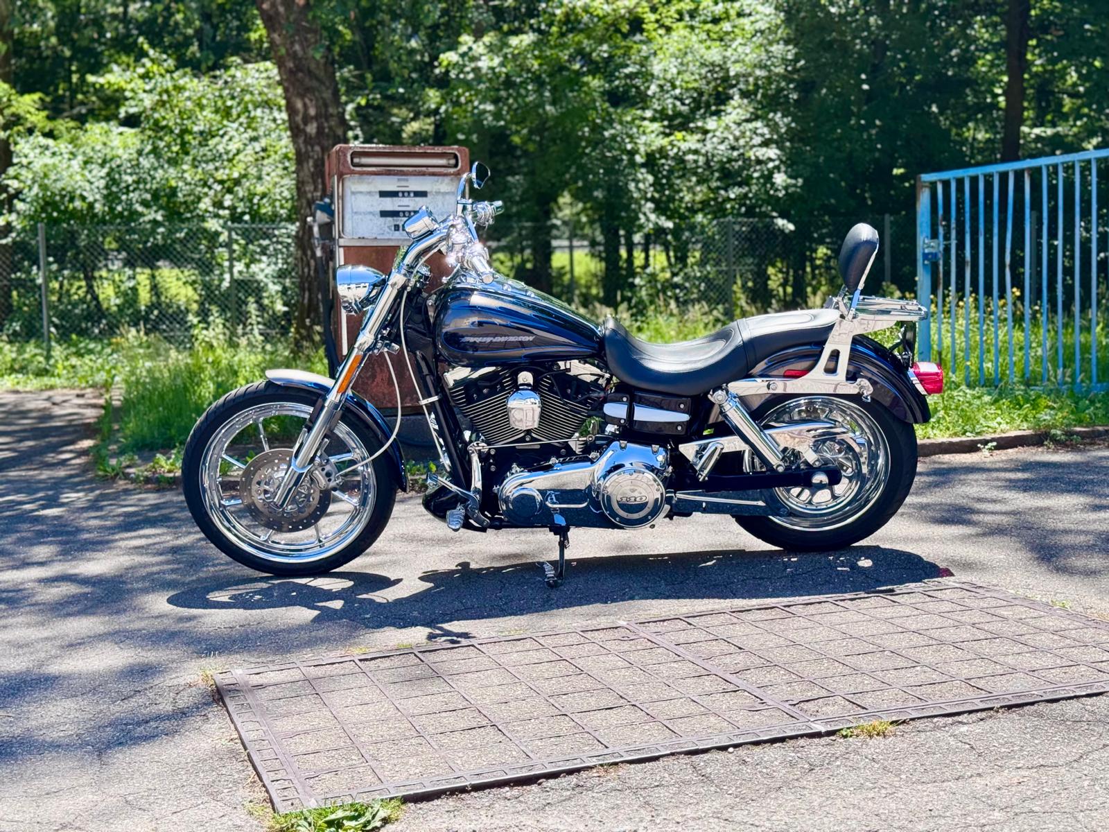 HARLEY-DAVIDSON FXDSE Dyna CVO Screamin'Eagle-showroom-element-2
