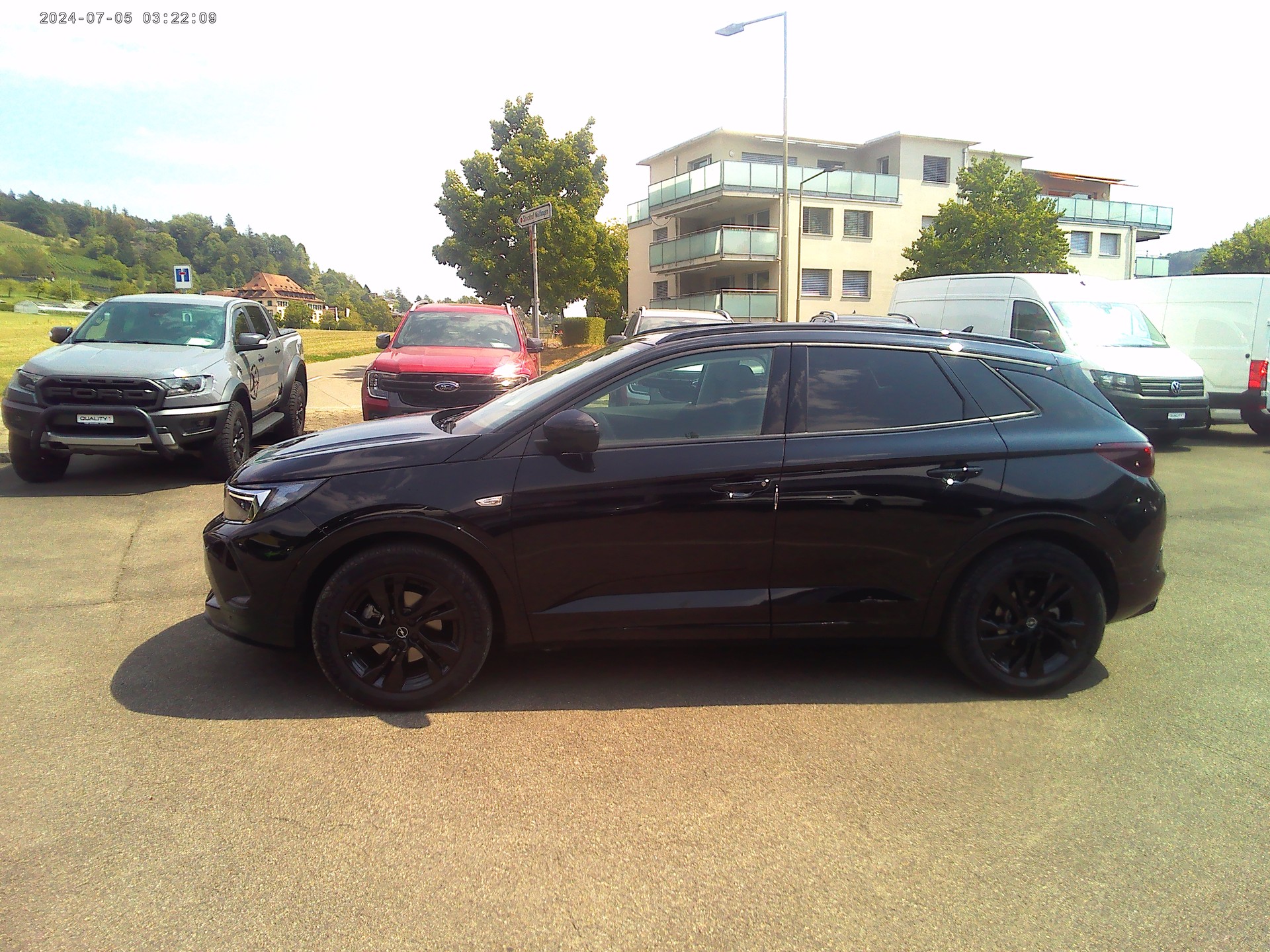 OPEL Grandland 1.2i TP Blitz Automatik-image-2