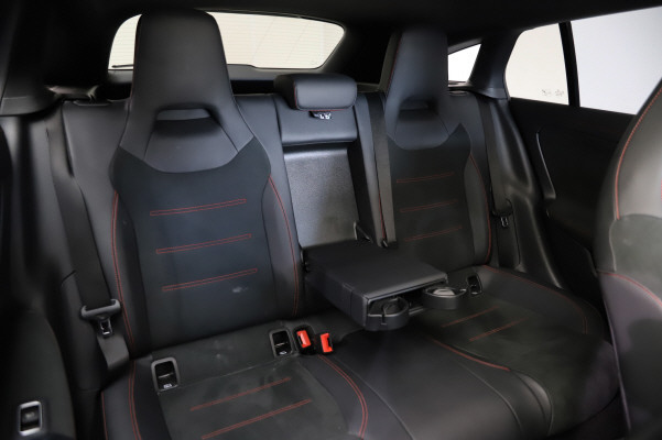 MERCEDES-BENZ CLA SB 250 Sw. Star 4M 7G-image-10