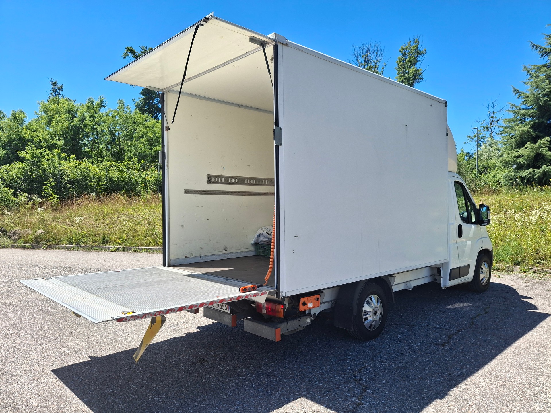 CITROEN 2.2 HDI 150 Attraction-image-2