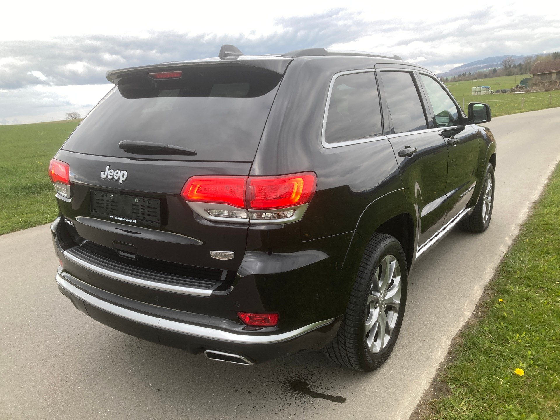 JEEP Grand Cherokee 3.0 CRD Summit Automatic-image-2