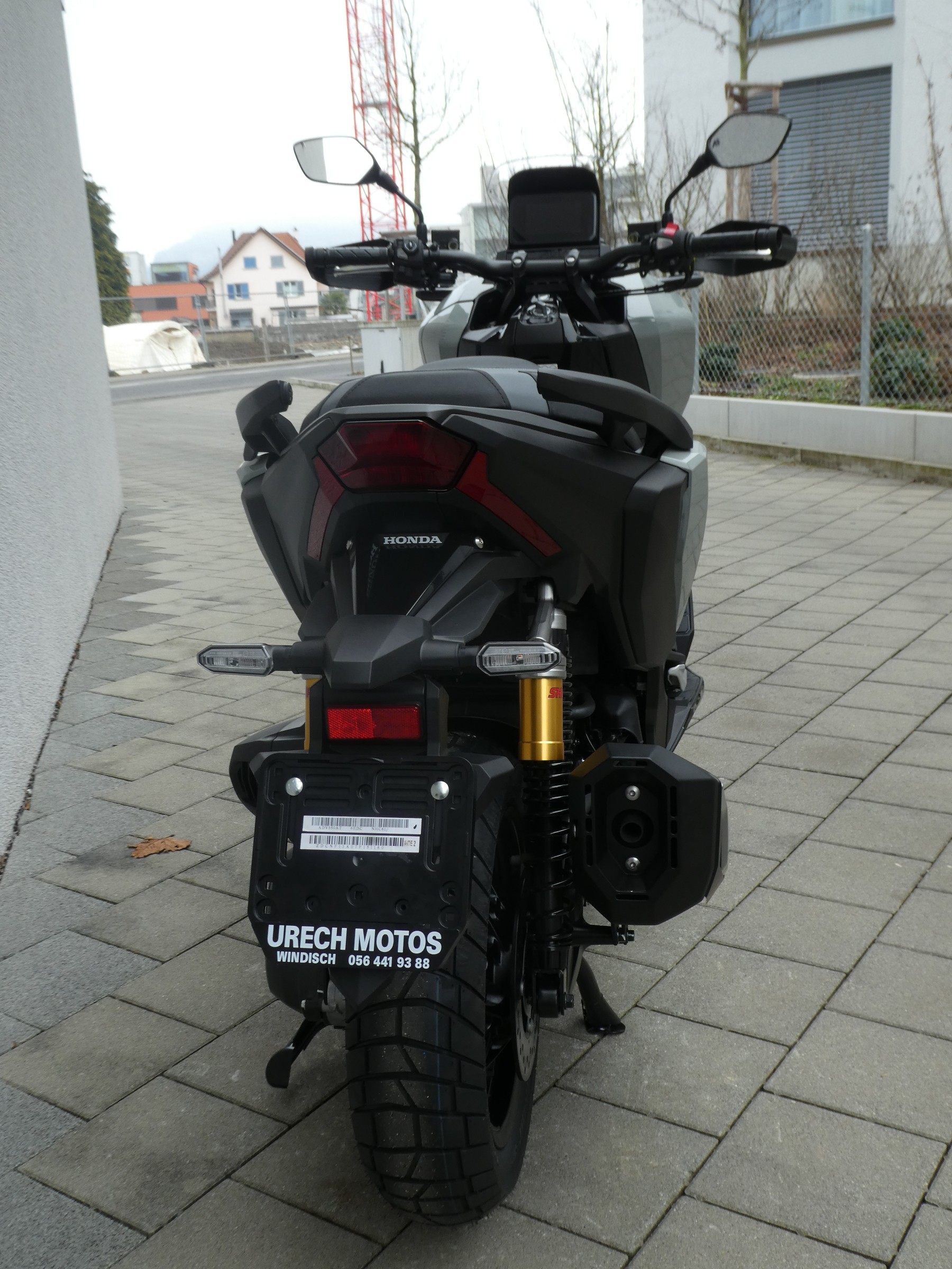 HONDA ADV 350-image-5